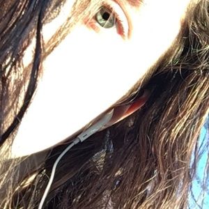 Meet your Posher, Jujuliette